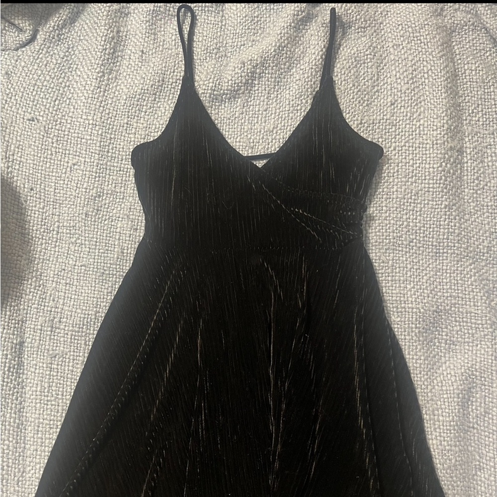 Forever 21 Velvet Black Dress